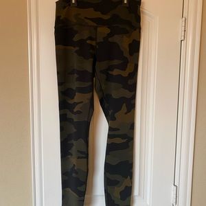 Camo PINK leggings